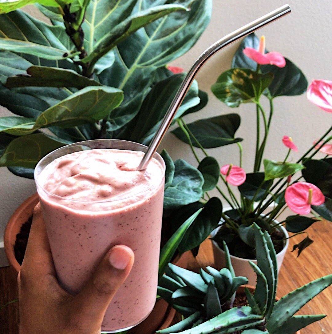 Banana Berry Smoothie with Adaptogens